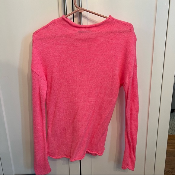 ✨Like New!✨ Hot pink Zara Sweater, size M - Picture 2 of 4